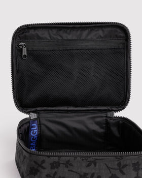 Small Cosmetic Case Q0