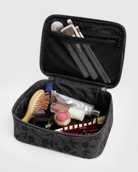Small Cosmetic Case Q0