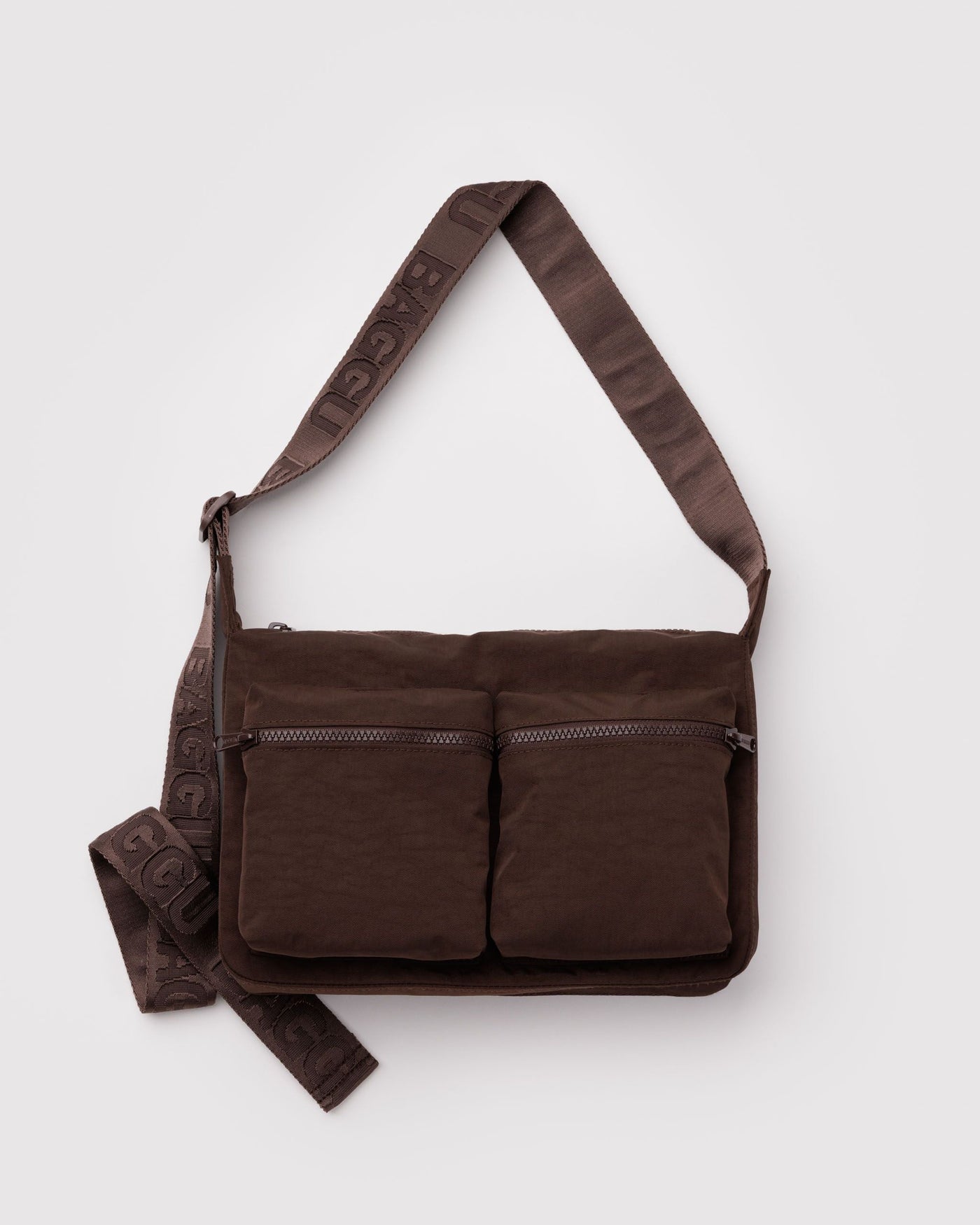 Medium Cargo Crossbody J0