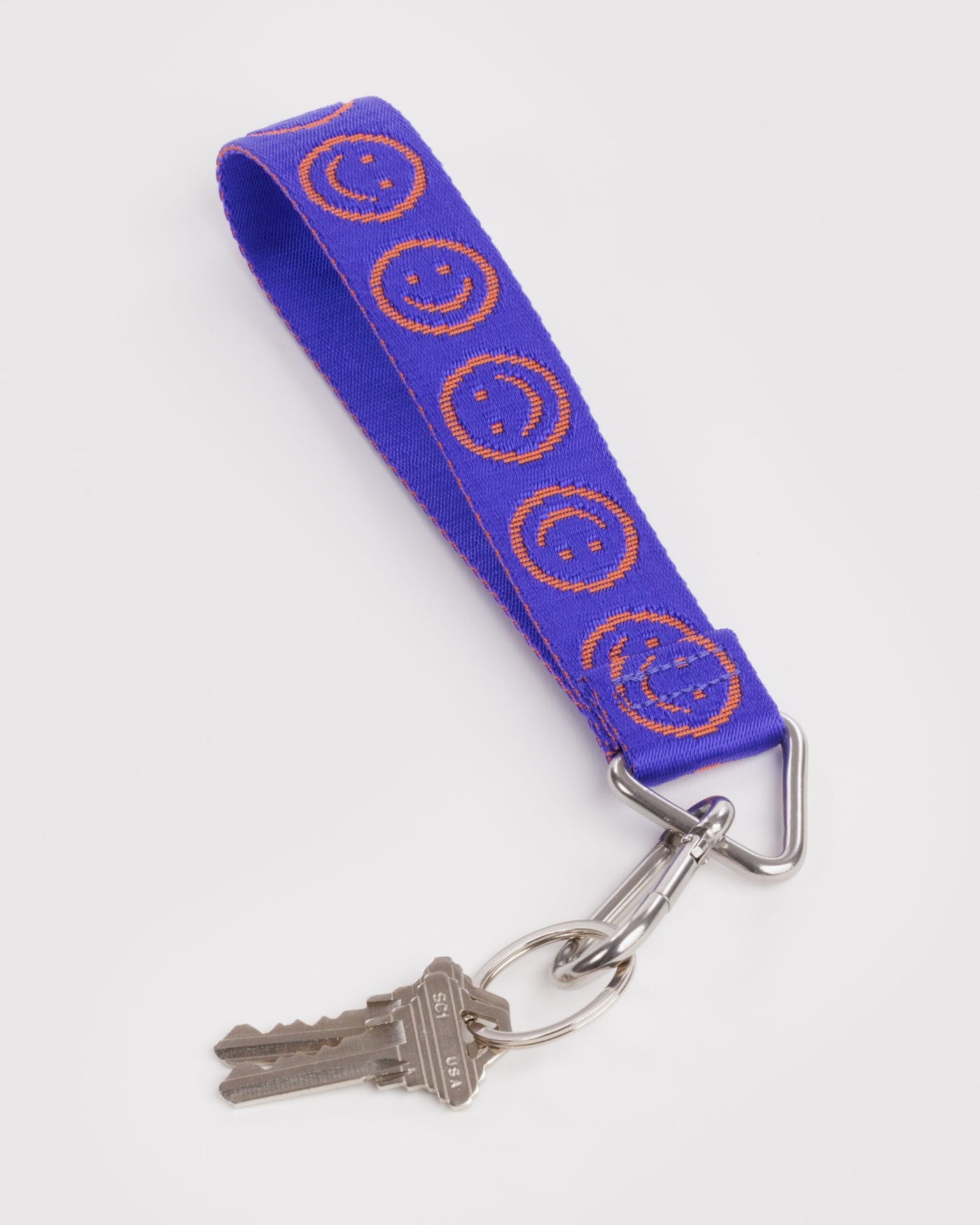 Logo Keychain X7