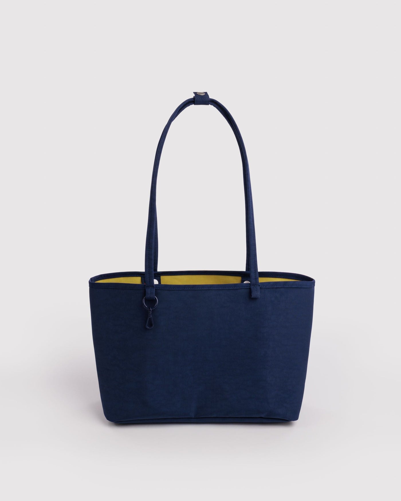 Medium Nylon Reversible Tote Y4