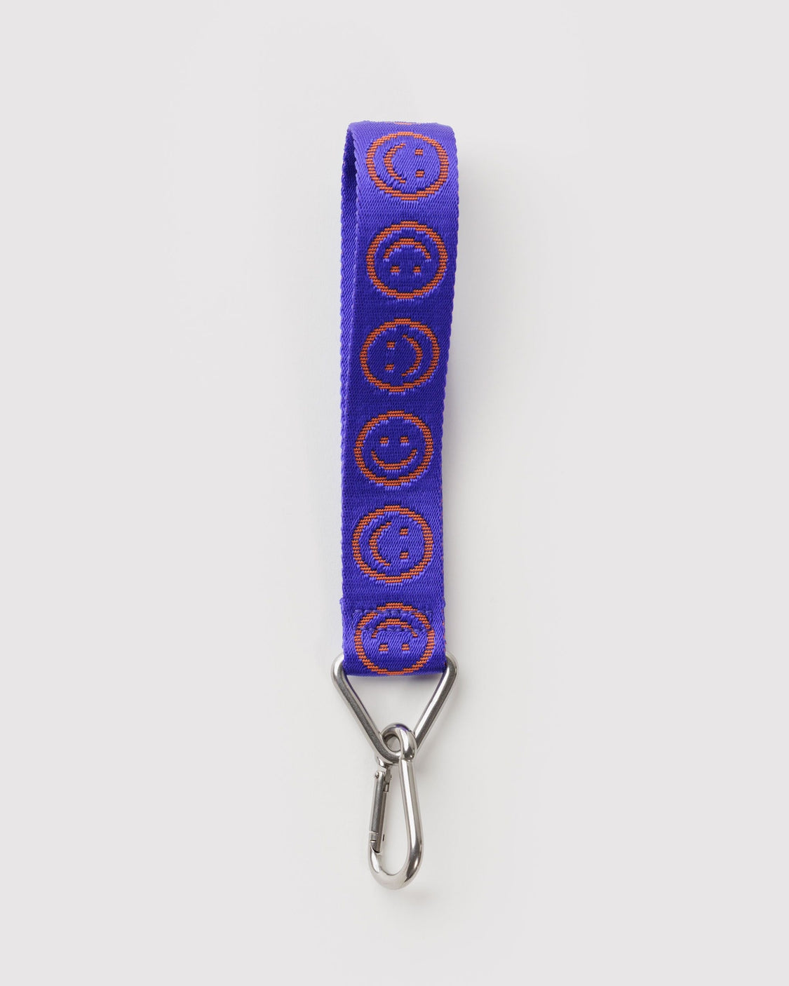 Logo Keychain X7