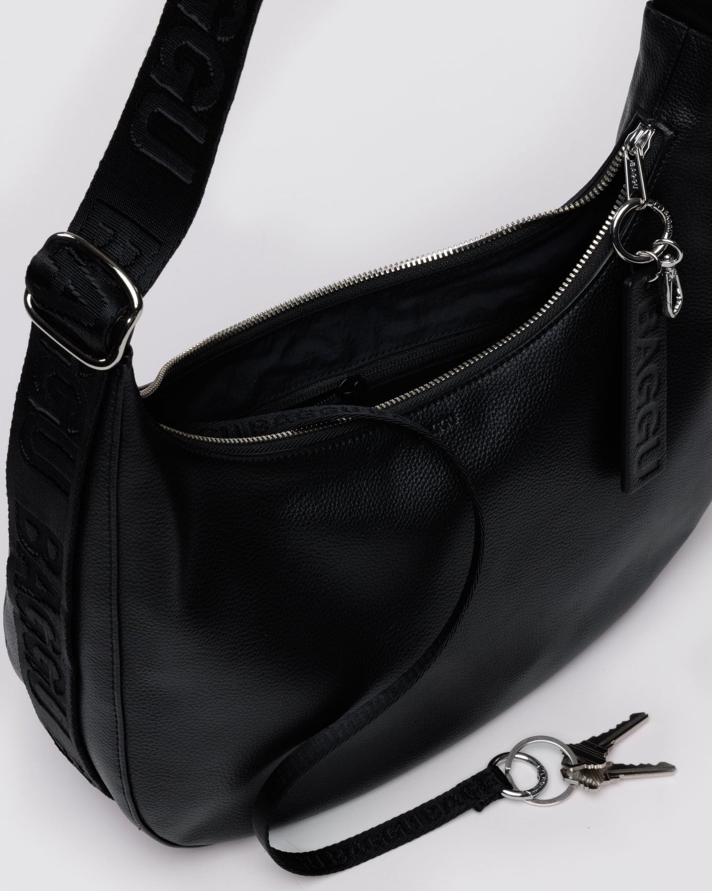 Medium Recycled Leather Crescent Bag K5